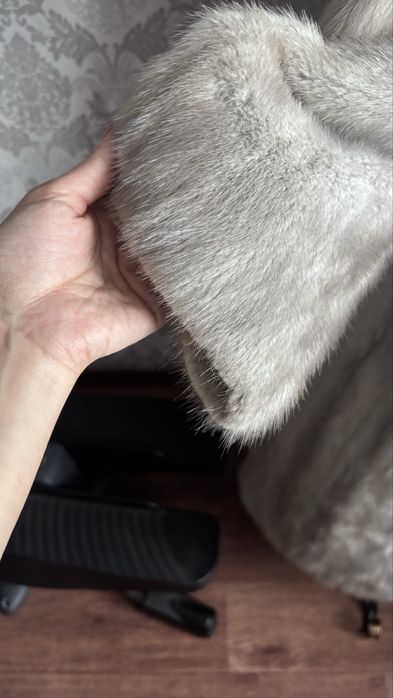 Продам шубу 46 размер