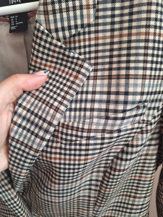 Дамско сако H&М каре в кафяво