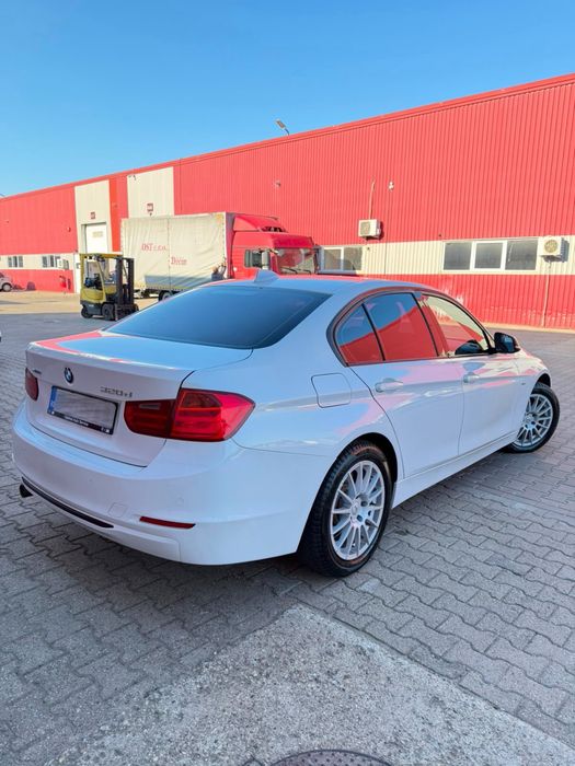 BMW 3 Series 2013 — imagine 4