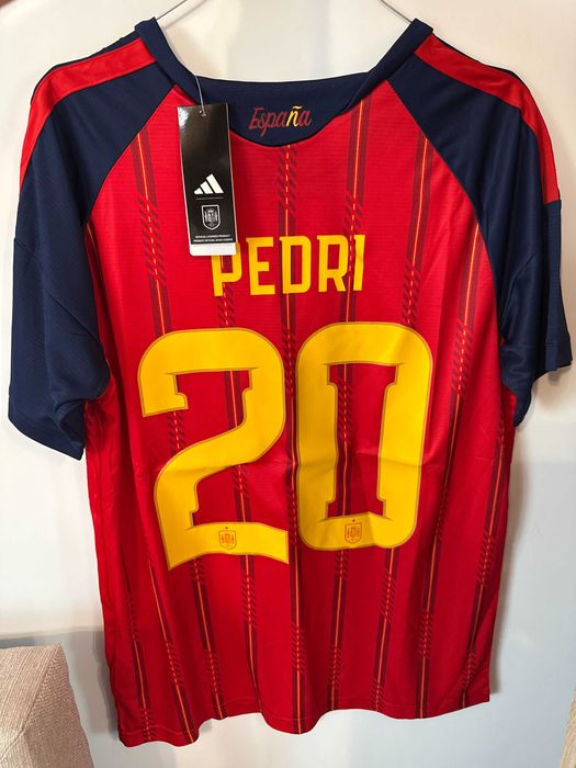 Tricou Spania Cupa mondiala 2026 (simplu 125) ( cu jucator Yamal 10 sau Pedri 20 la 150)