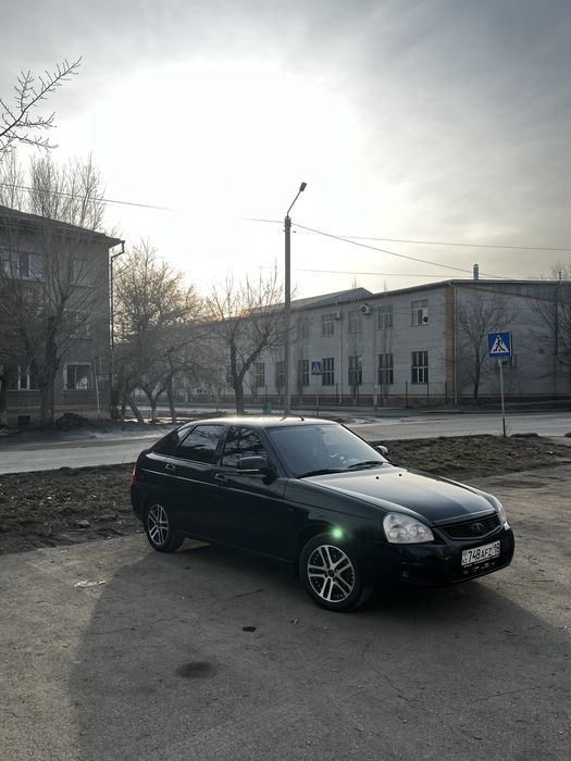 продам lada priora