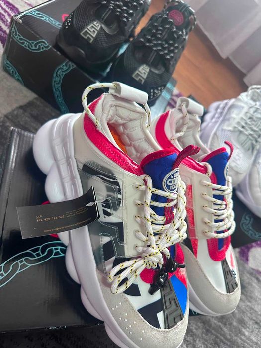 Versace Chain Reaction