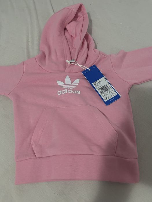 Чисто нов детски комплект на Адидас