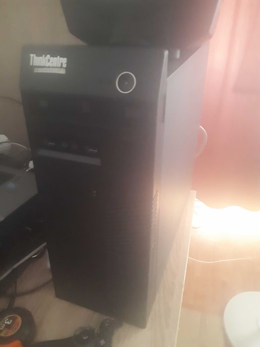 Pc lenovo 400 lei