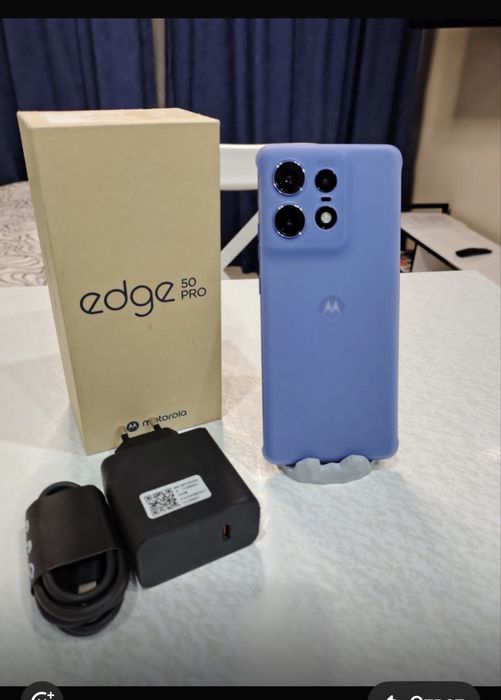 Moto edge 50 pro 12/512
