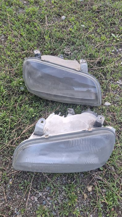 Фары на Toyota rav4 98