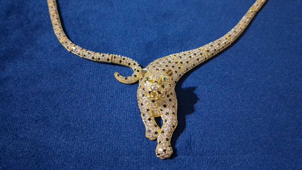 Colier "Pantera" rafinat si elegant