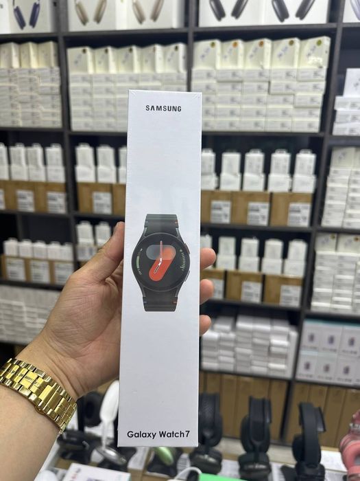 SAMSUNG Galaxy Watch 7