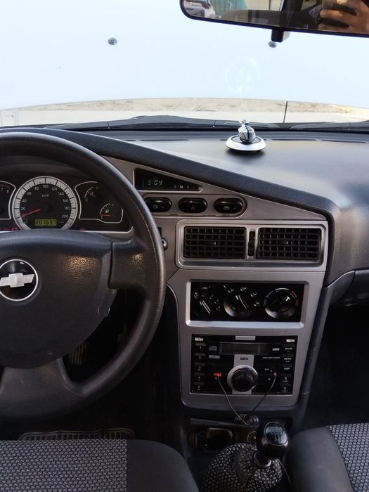 Nexia 2 1.6 bir qoʻl