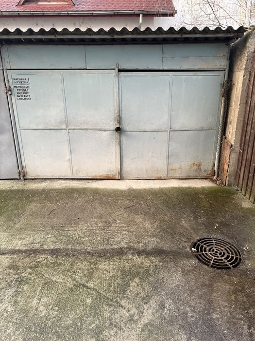 Vand 3 Garaje Lenin Sud