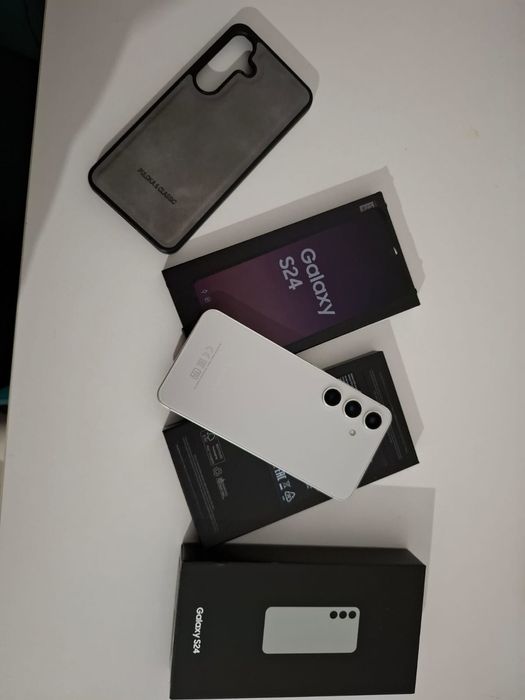 Продам s24  128г