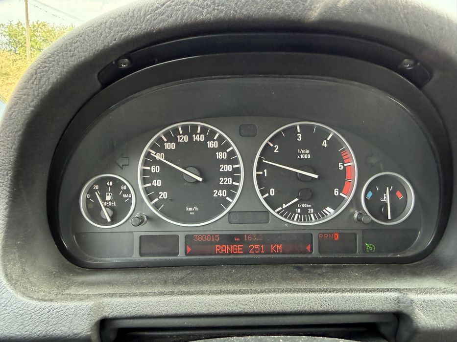 Vand / Schimb BMW X5 E53 3.0d 218 CP Facelift  – Automat