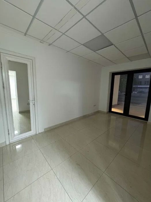 Продаётся нежилое коммерческое помещение с готовым арендатором (AX)