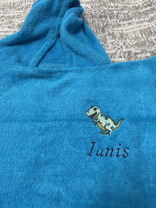 Prosop poncho personalizat