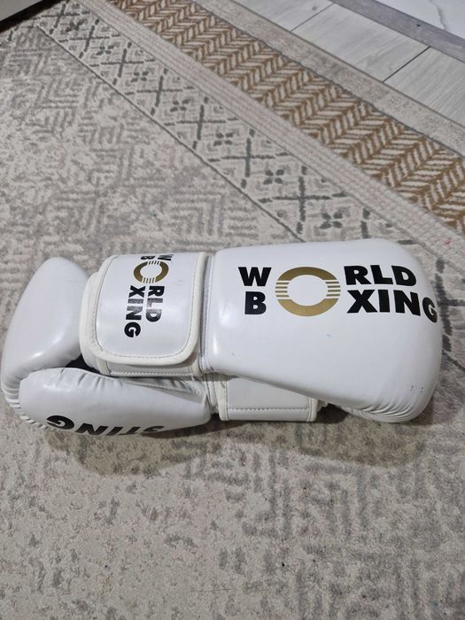 Кожанный оригинал бокс перчатка