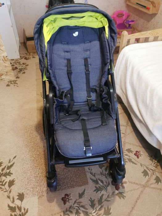 Продам коляску Joie Chrome