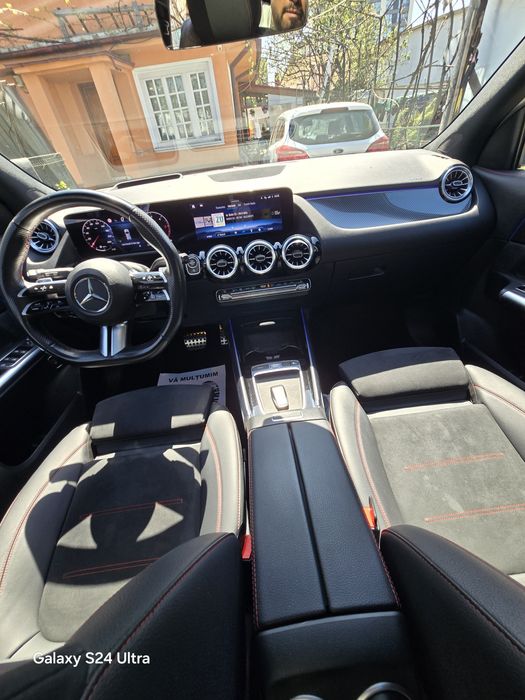MERCEDES GLA de vinzare