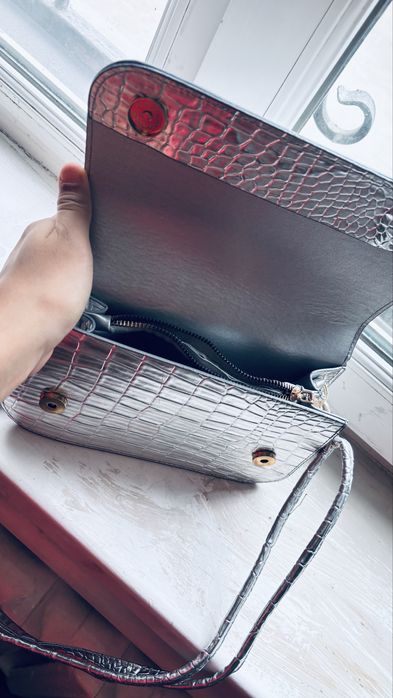 Жаңа сумка тек 1 рет киілген