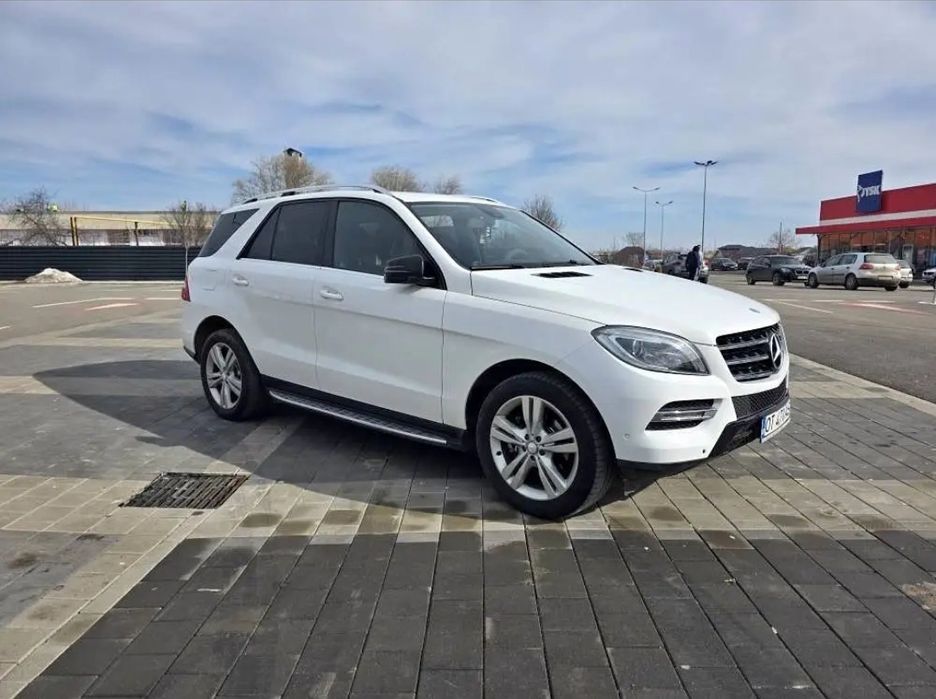 MERCEDES ML 250 Bluetec 4Matic!!! Pret in Euro!!!  Impecabil