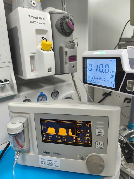 Монитор пациента Dräger Vamos® plus