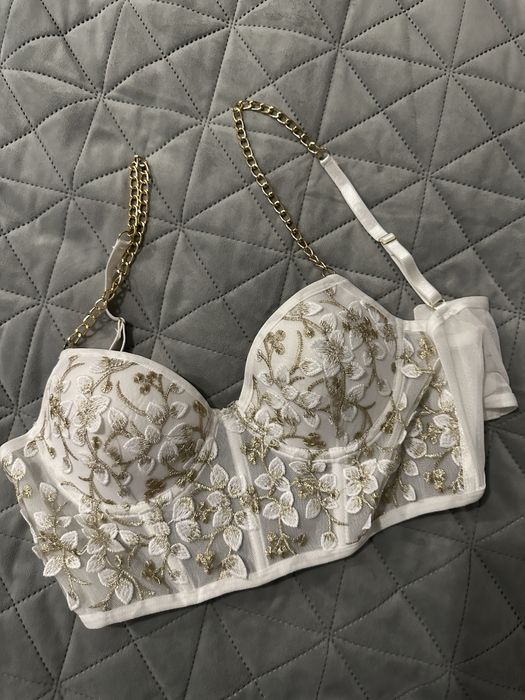 Top cu bretele reglabile