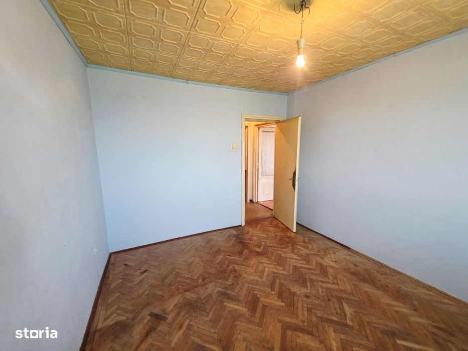 Apartament 2 camere de vanzare, Nord, bloc cu bulina