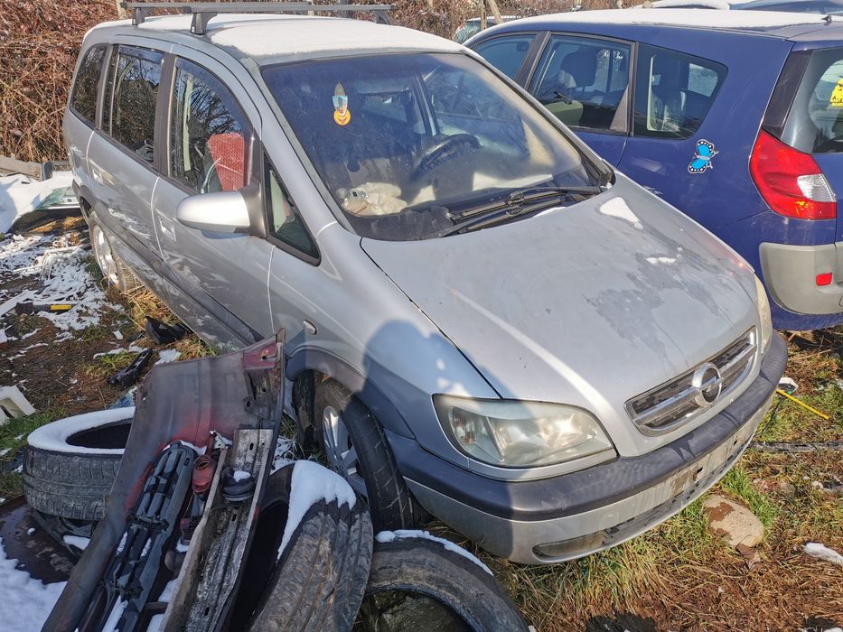 Opel zafiraA din 2004, vând sau dezmembrez