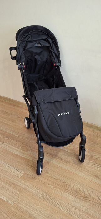 Продам коляску (ЖК Шахристан)