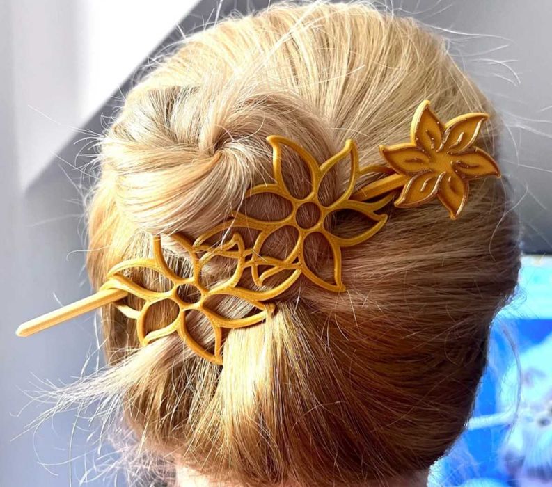 Clama de par cu design floral