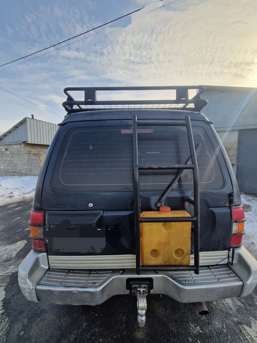 Митсубиси паджеро 3.0 литр