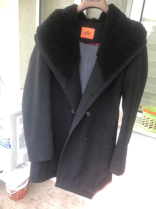 Мъжко палто с качулка