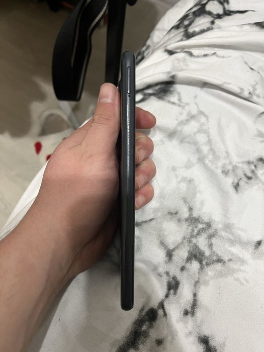 Самсунг А23.  б/у