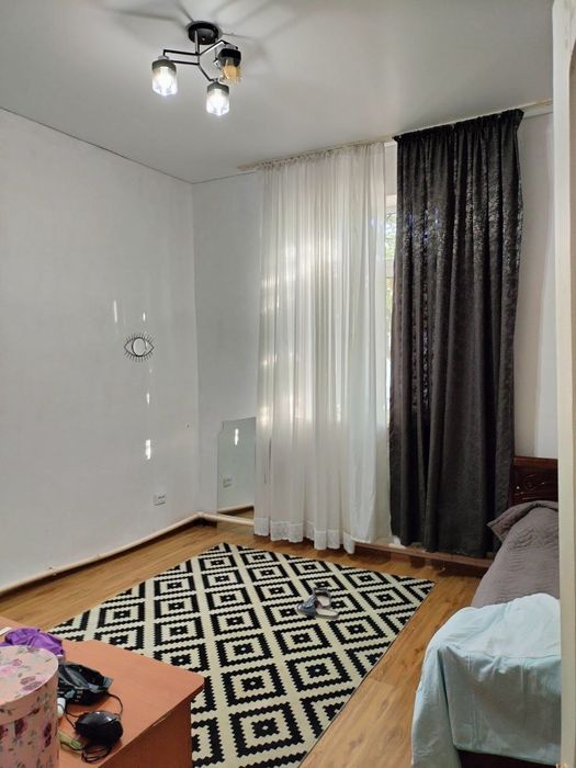 Алишеробод продаётся дом 6-соток 4-комнат!!!