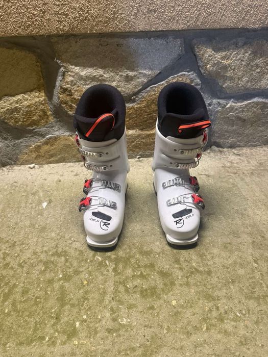 Ски и ски обувки Rossignol