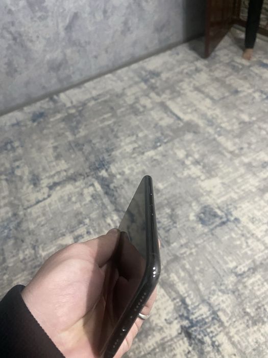 Iphon 11 pro 256 tali