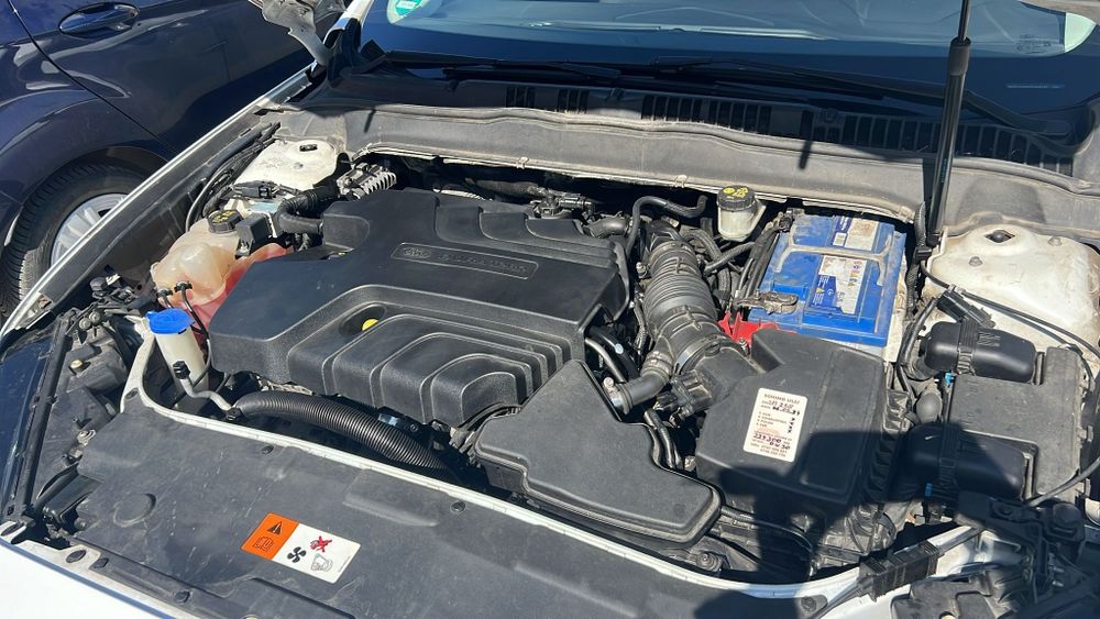 Ford Mondeo 2.0 TDCi 150 CP – 2015 – Euro 6 – Alb – Înmatriculată RO