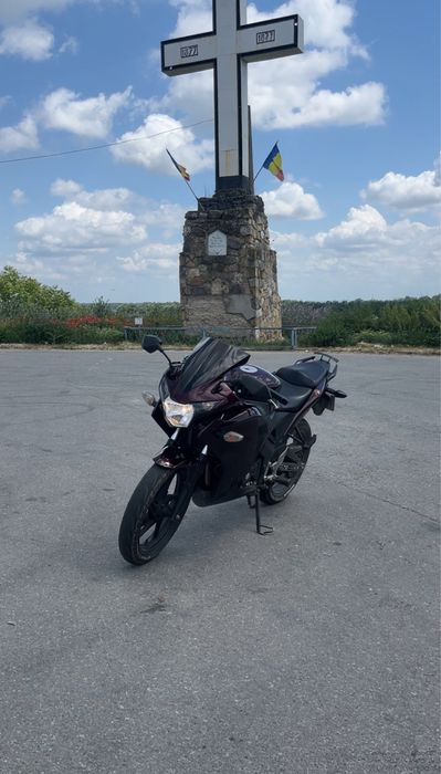 Honda CBR 125R 2016