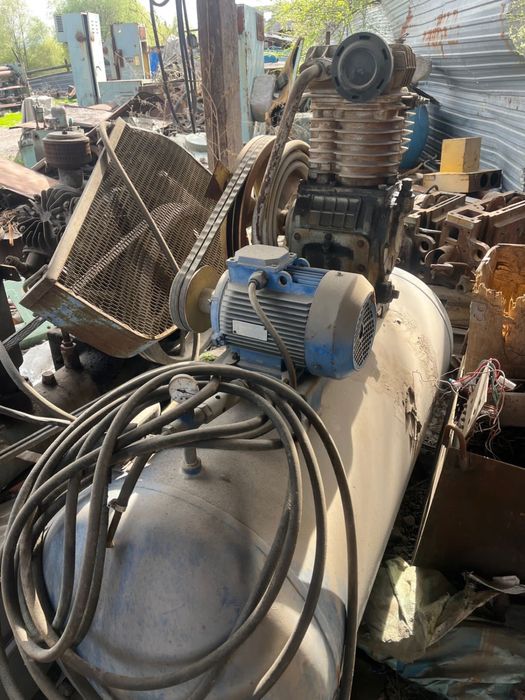 Продою пенаблок апарат