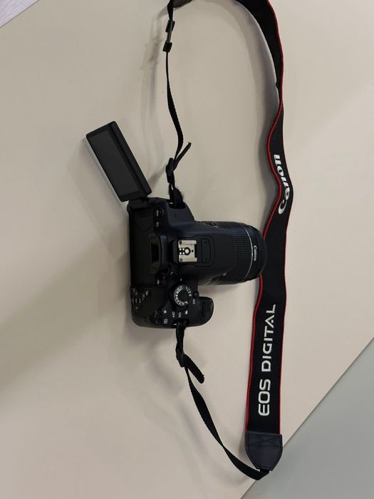 Продам фотоаппарат “Canon”