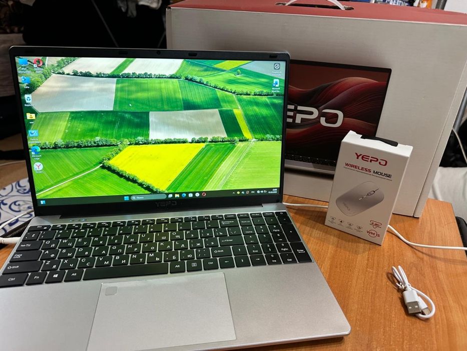 Ноутбук Yepo с гарантиейя