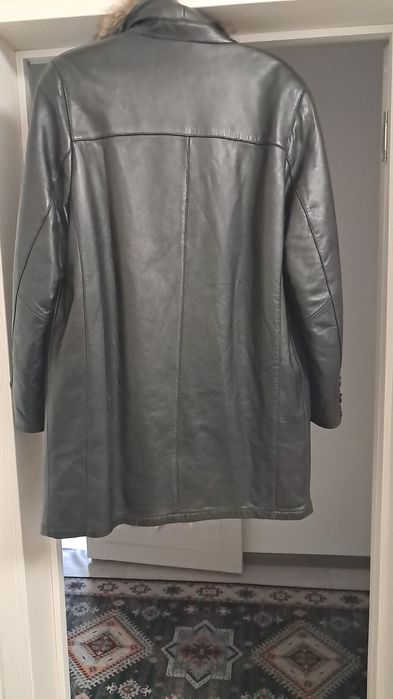 Продам мужскую дублёнку.