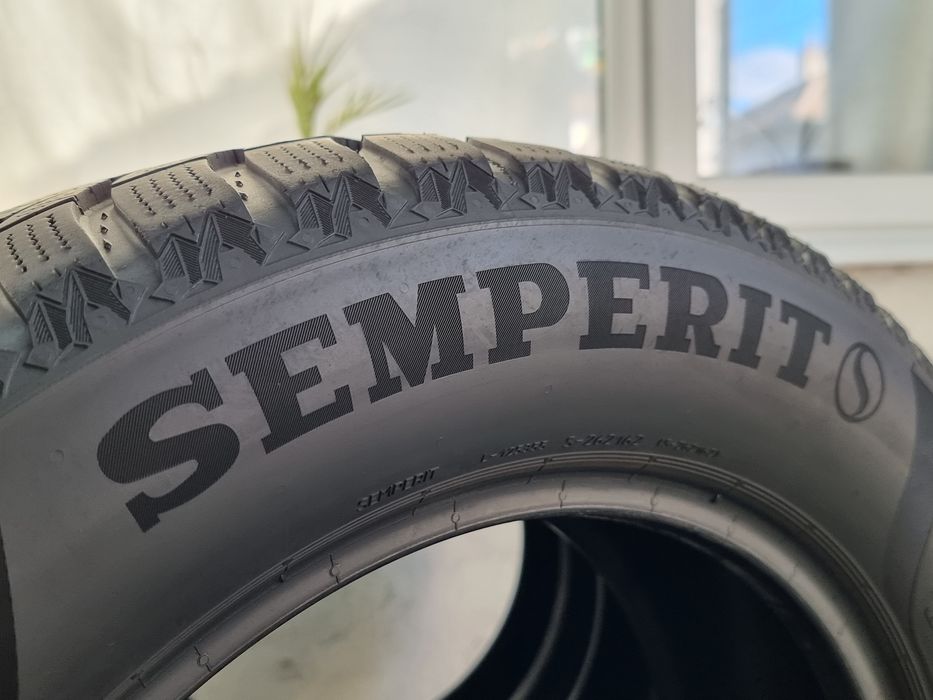 205/60/16 Semperit 4Броя: 280лв 6.5мм