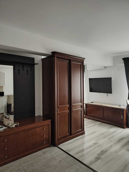 APT 1 CAM De Inchiriat Semicentral +Loc Parcare - COMPLEX ZORILOR -IASI