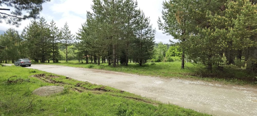 Незастроен урбанизиран имот за вилно строителство землище Разлог