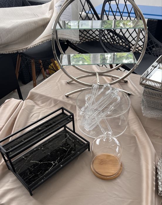 Set Candy Bar – platouri și suporturi pentru nunți și botezuri
