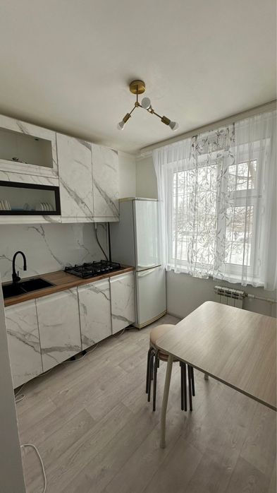 Продам 1-комнатную квартиру в районе Автопарка.