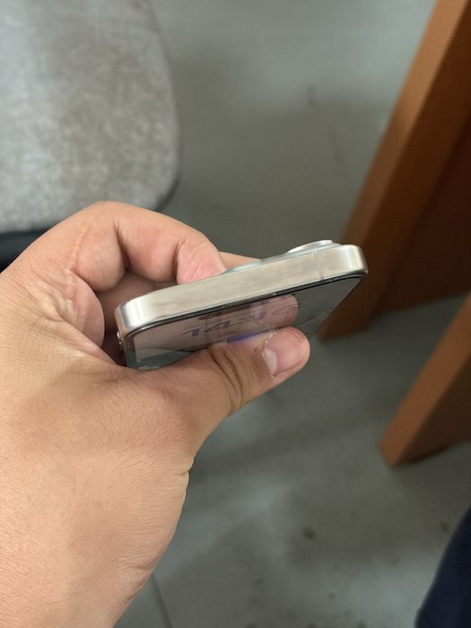 Iphone 15pro 128 gb