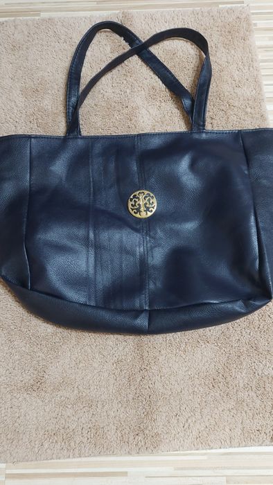 ДАМСКИ обувки и чанти