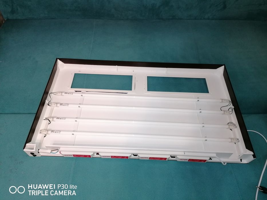 Capace acvariu la comandă