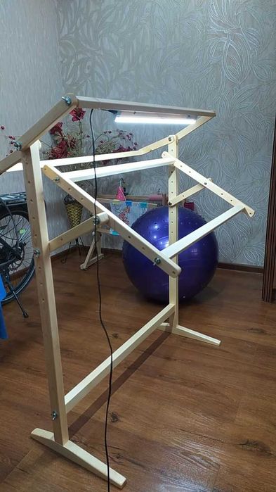 Продам-изготовлю.СТАНОК для вышивания крестиком.биcером и лентами.Цена